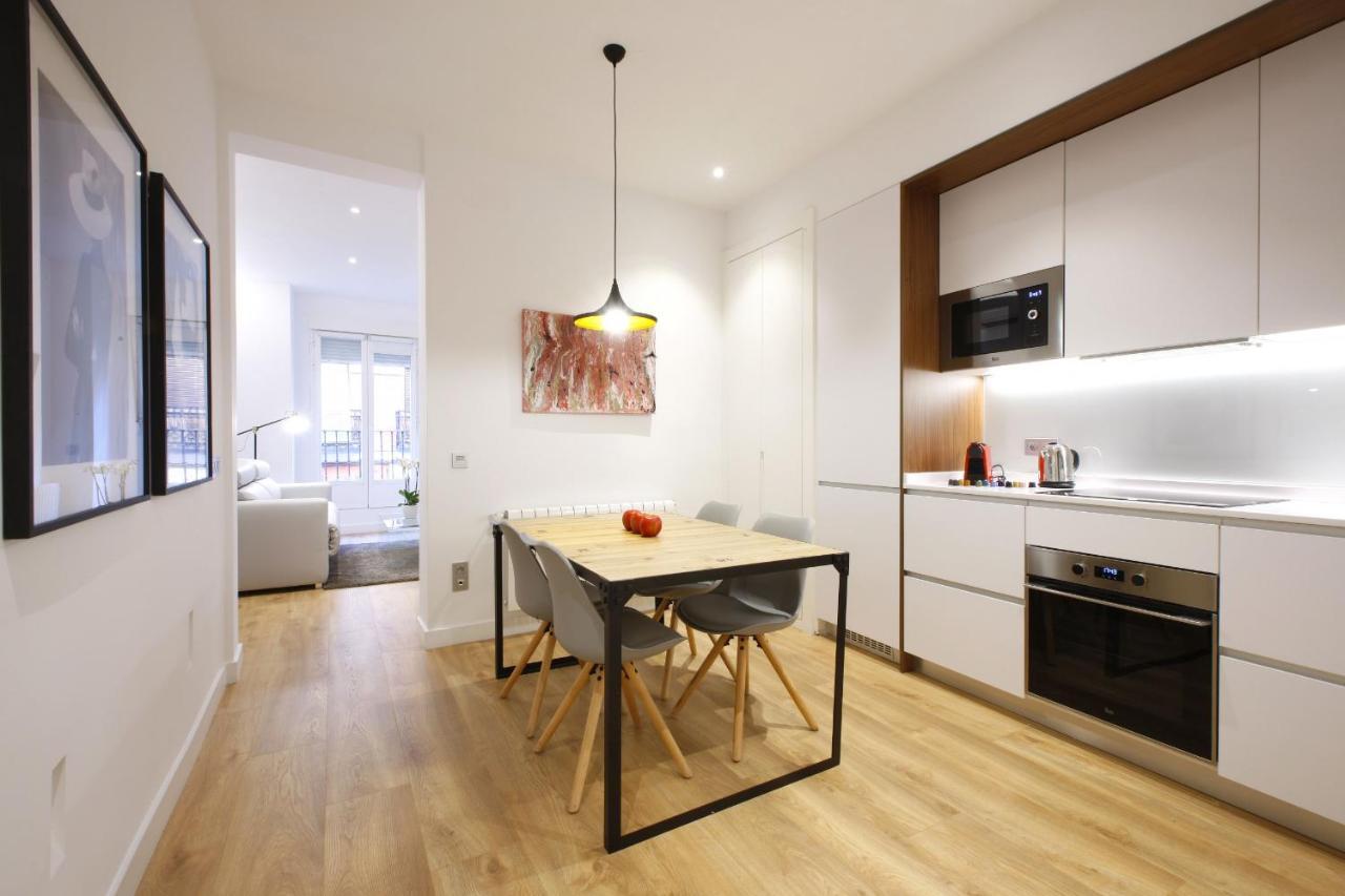 Tirso Boutique Apartment Мадрид Екстериор снимка